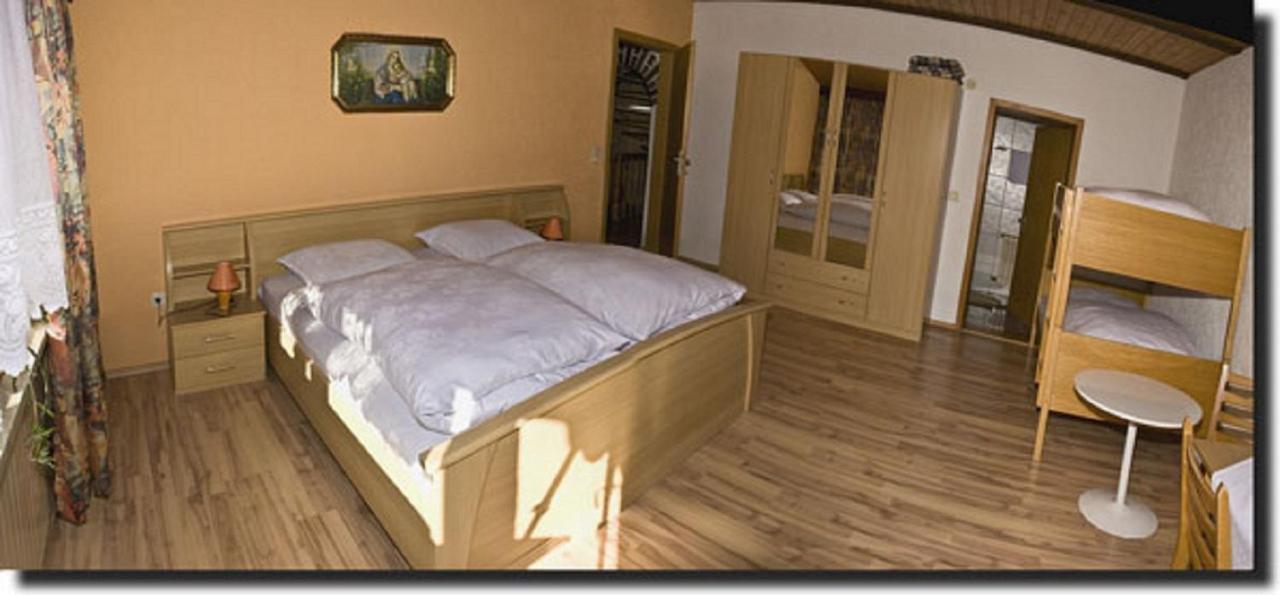 Haus Anny Lägenhet Haidmühle Exteriör bild